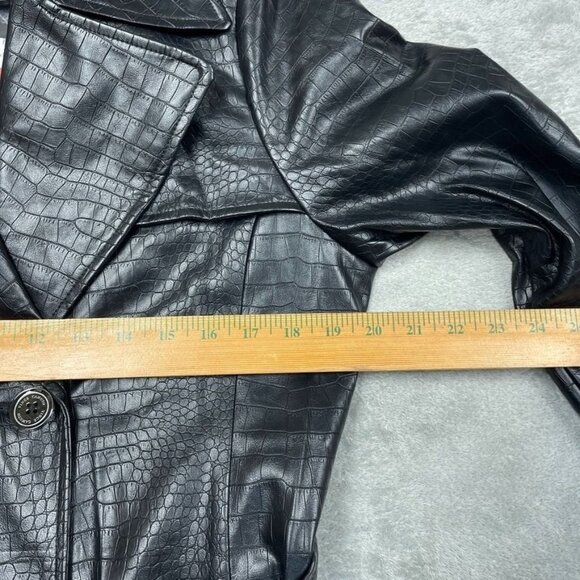 Vince Camuto Black Faux Leather Croc Trench Coat Double-Breasted Medium d0464 - Picture 3 of 10